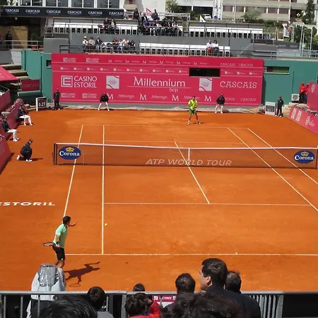 Somewhere - Πανσιόν Εστορίλ