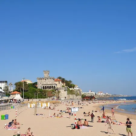 Πανσιόν Somewhere - 4*