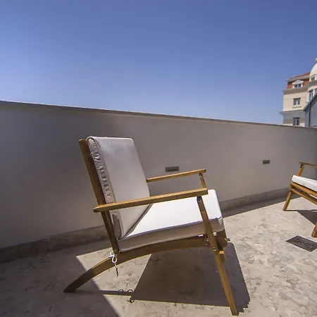 Somewhere - Πανσιόν